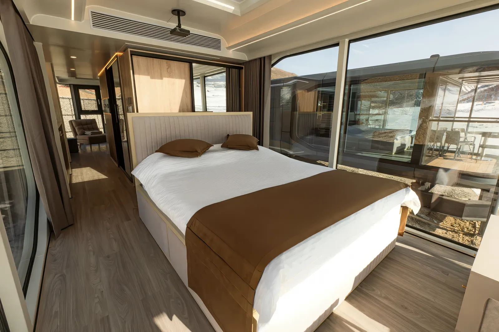 AstroBase Mamison Hotel 2