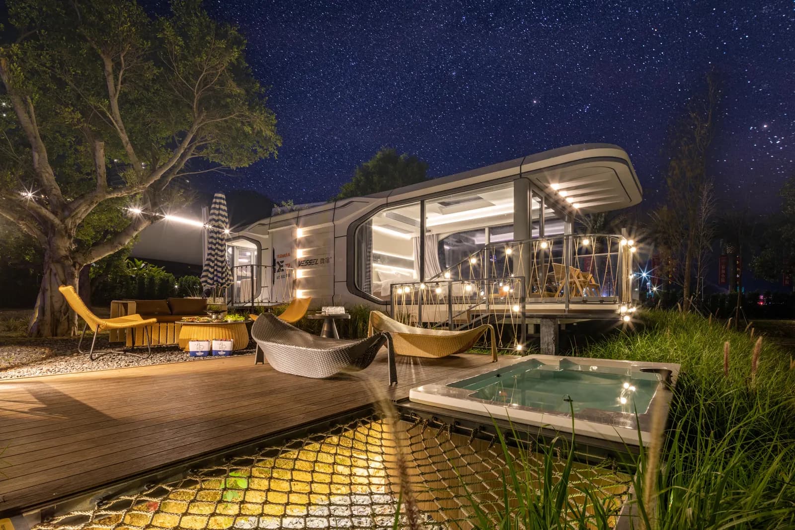 Holiday Planet Seaside Glamping Camp 4