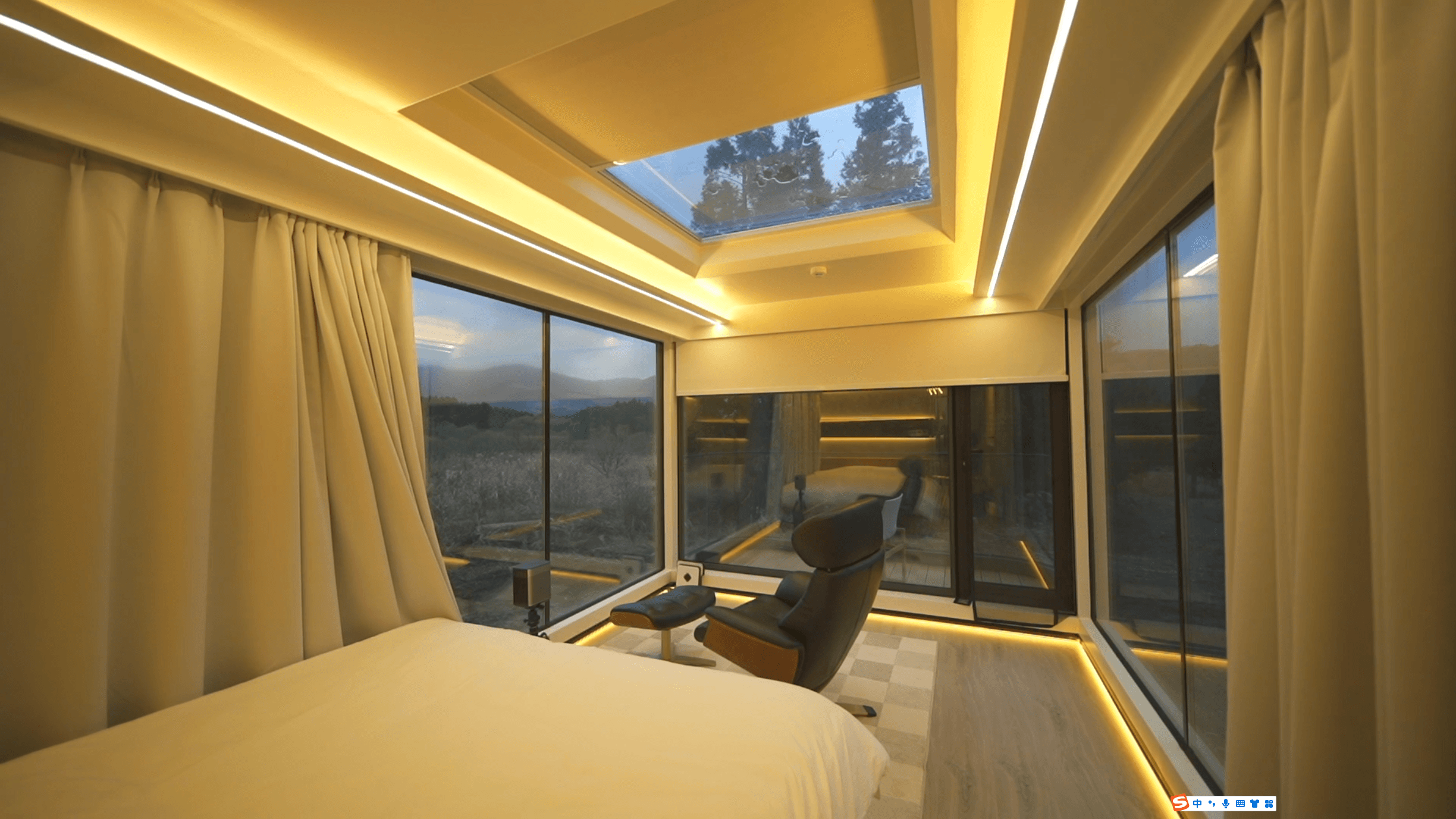 SPACE-VESSEL Base — Vacation STAY 5