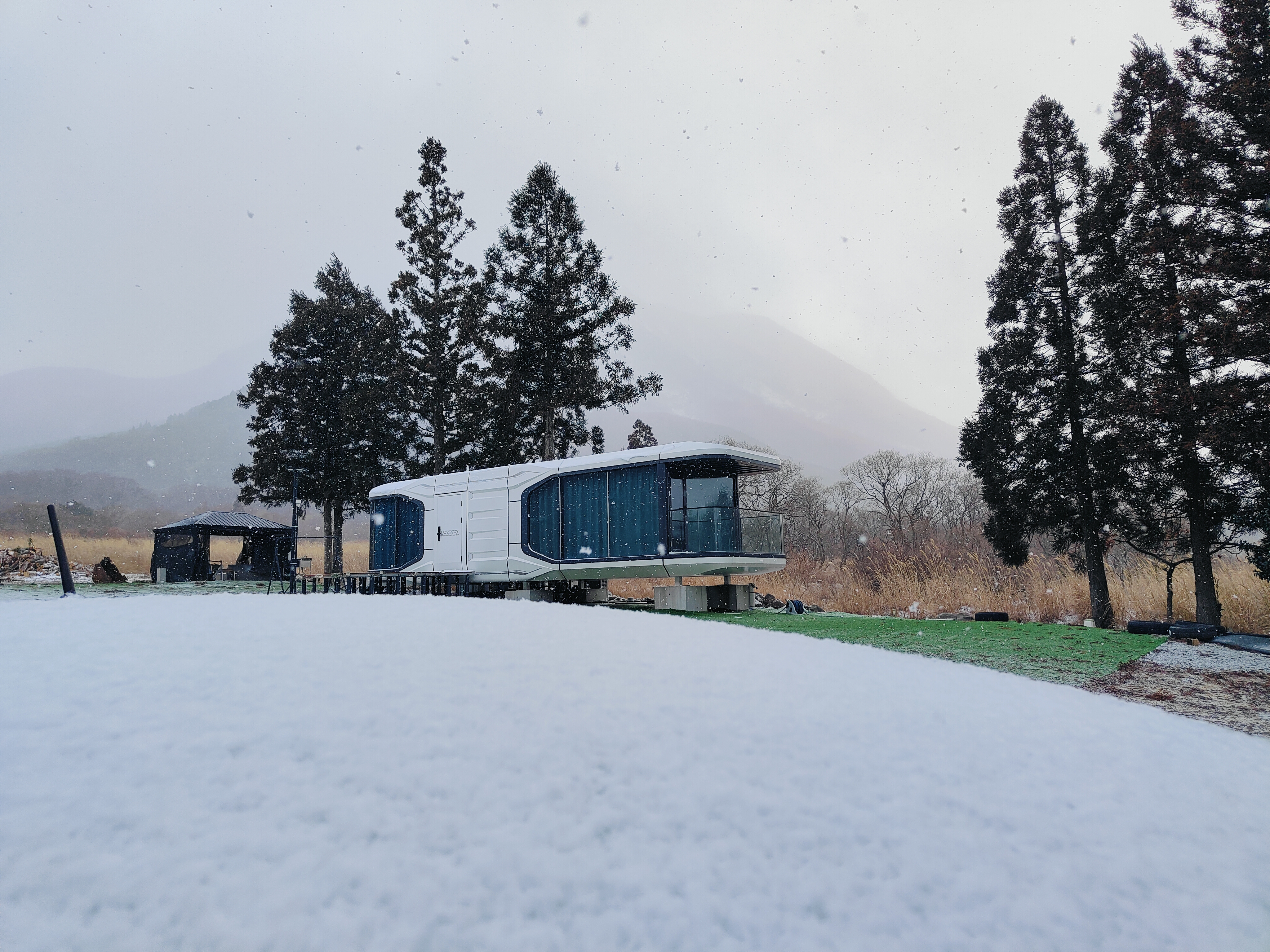 SPACE-VESSEL Base — Vacation STAY 3